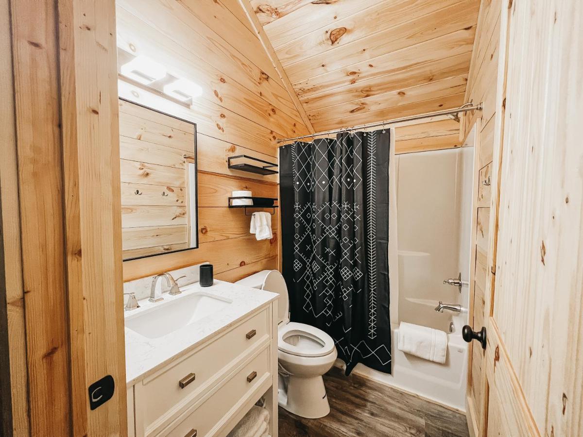 Cabin #4 Studio W Kitchenette Hartwell 외부 사진